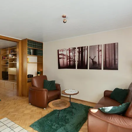 Apartment Am Huegel